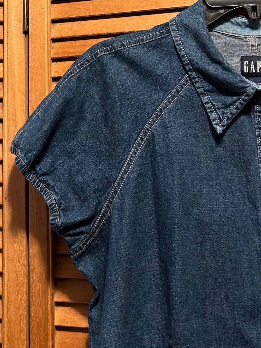 GAP Dark Blue Short Sleeve Denim Button Front Shirt - Picture 5 of 13